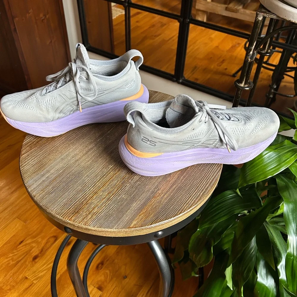 2-PR Asics Gel Nimbus 25 Gray and gel nimbus 25 light purple sneakers - Picture 3 of 4